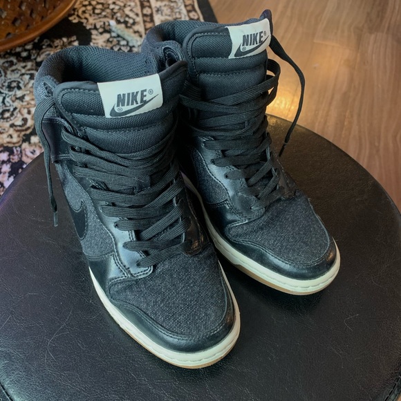 NIKE wedge sneakers - Picture 3 of 3